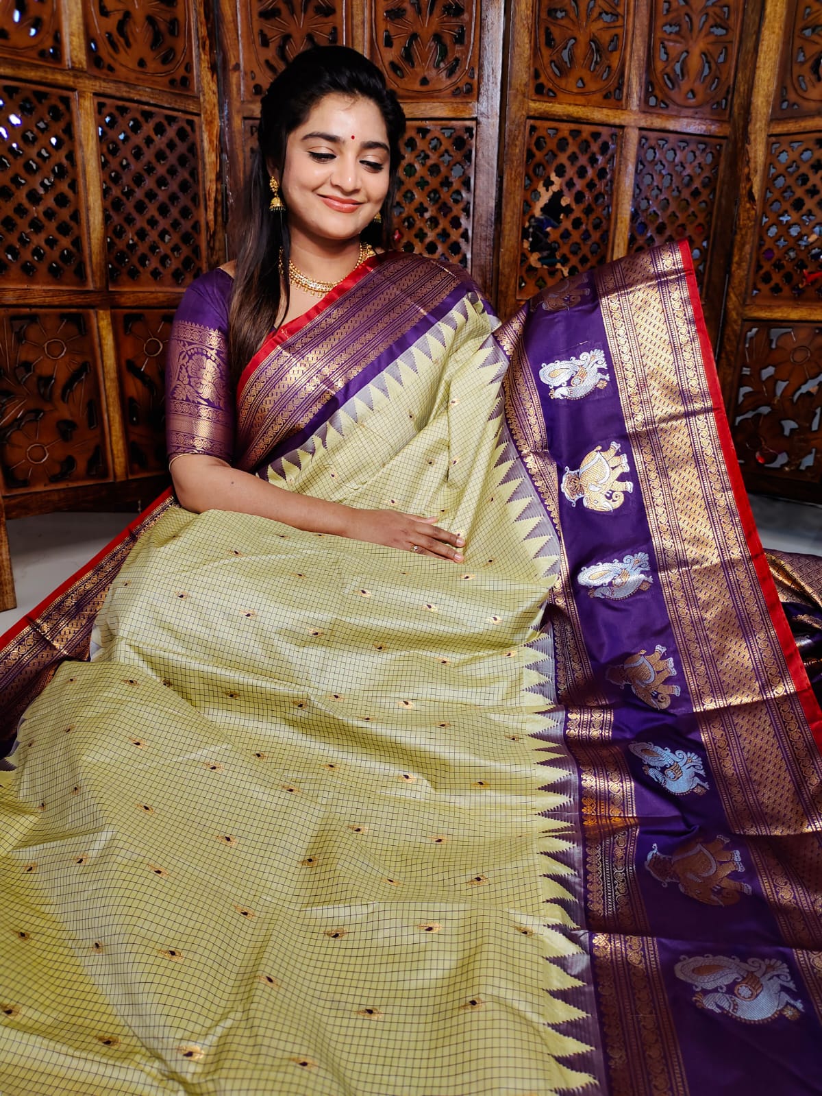 ఎసి 2600