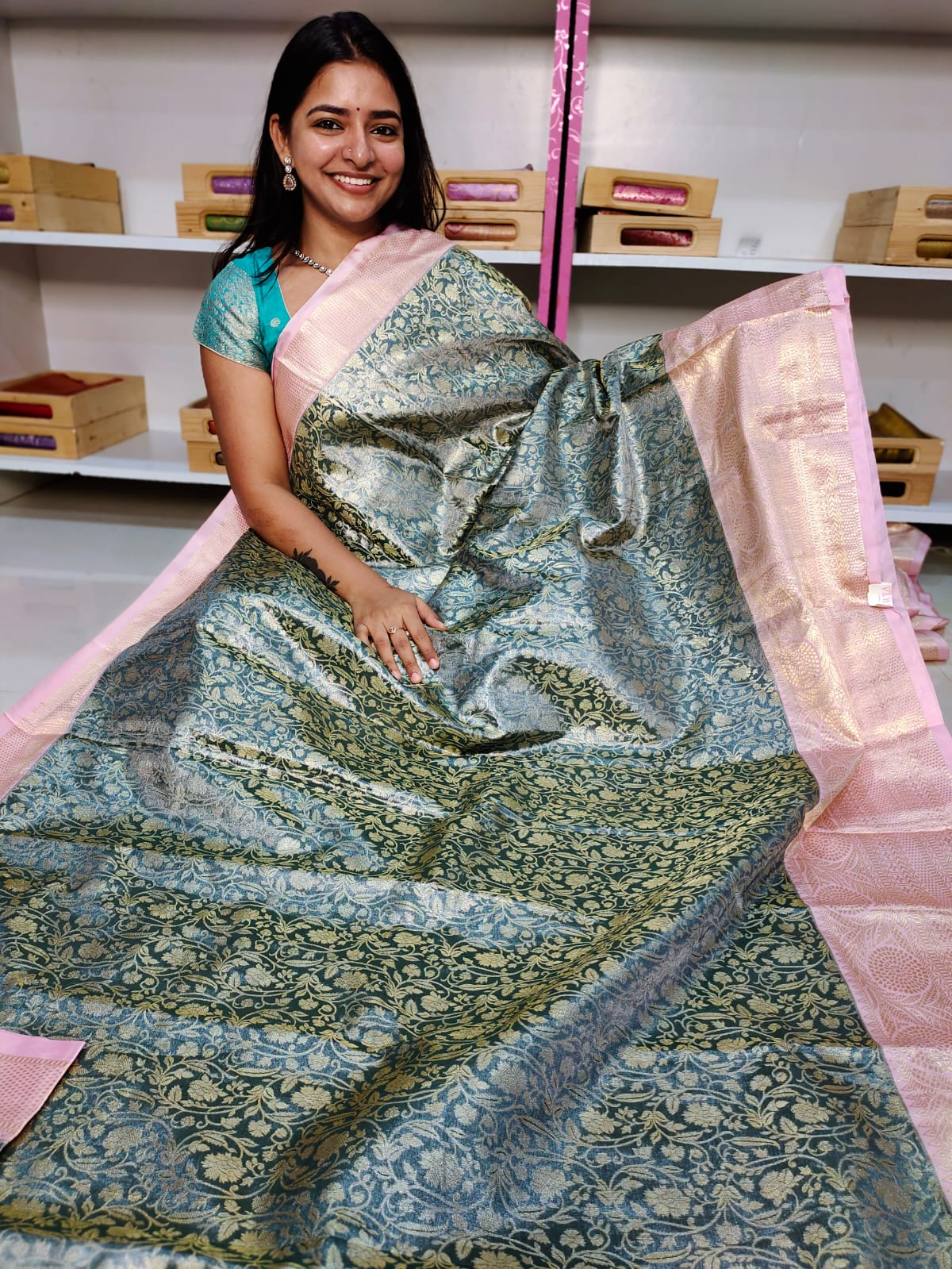 90% offer kanchi pattu sarees