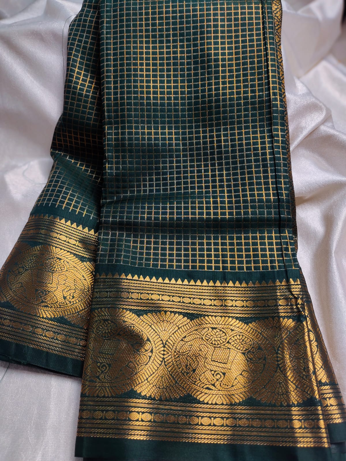 కొత్త వింటేజ్ గద్వాల్