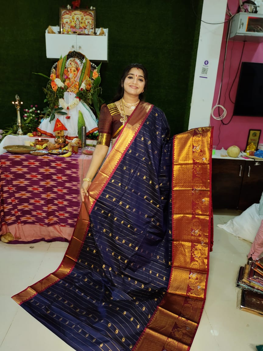 Vitange gadwal silk