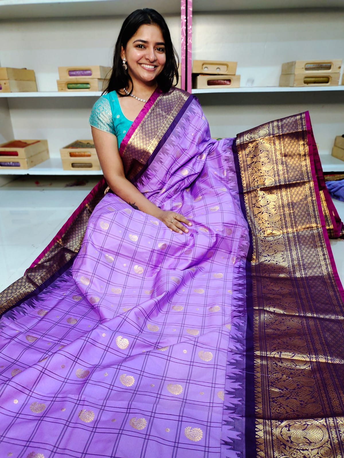 65% offer gadwal silk saree