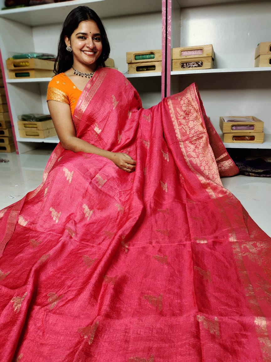 దీపావళికి చీరలు ఆఫర్ చేయండి