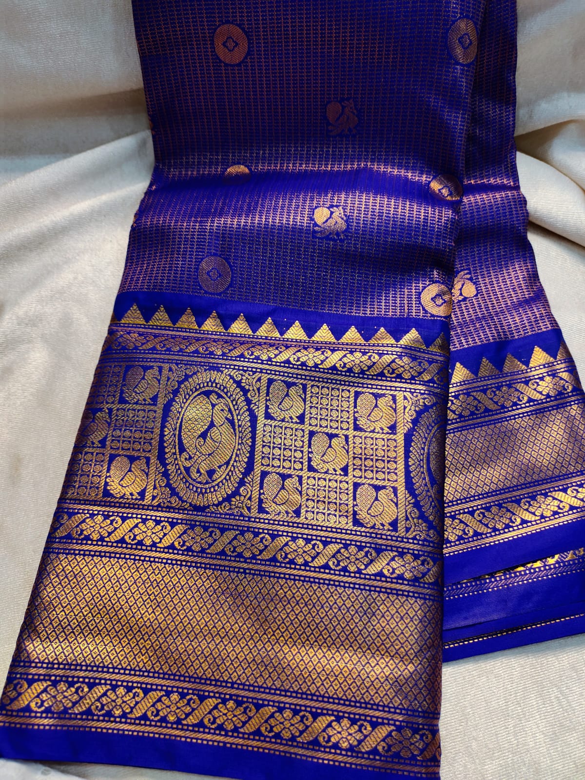 Vintage gadwal sarees