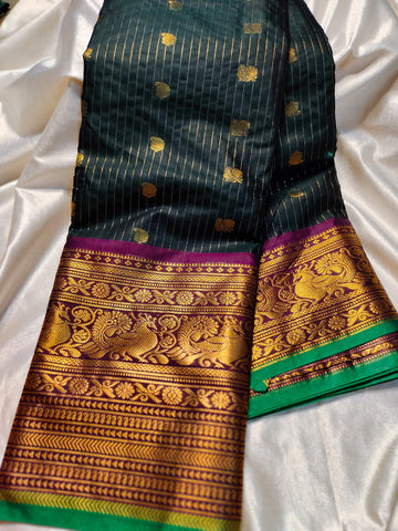 Vitange gadwal silk Saree