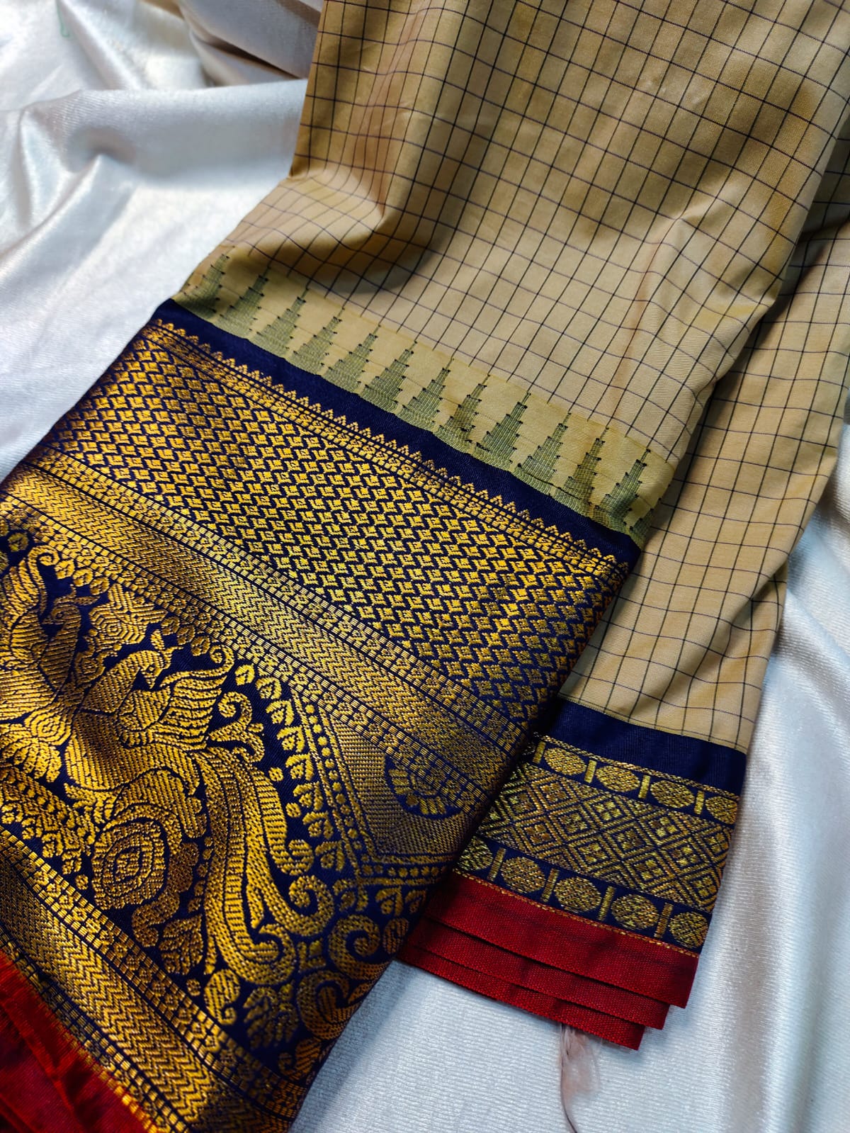 60% offer gadwal sarees