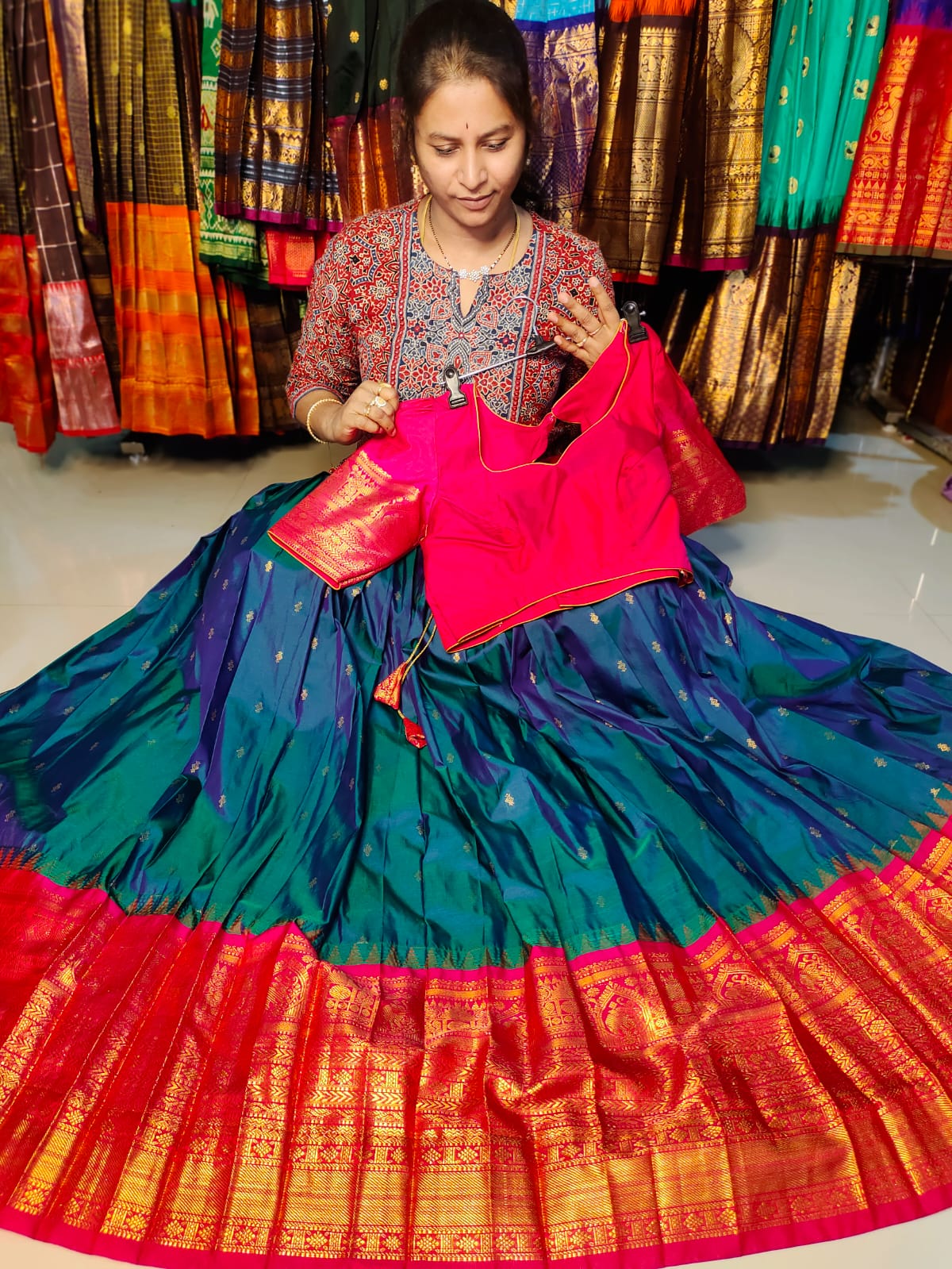 Gadwal sale lehangas