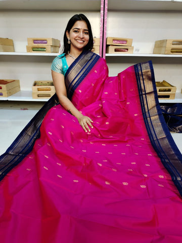 Gadwal offer sarees