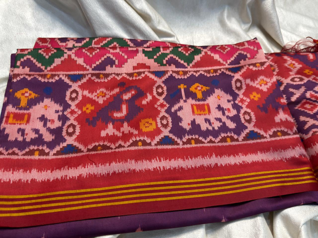 Patola sale