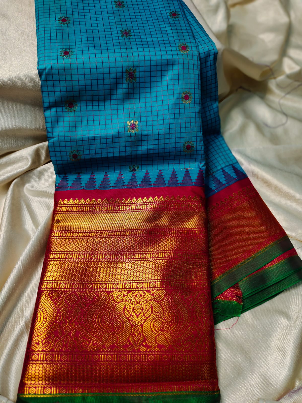 Vintage gadwal silk