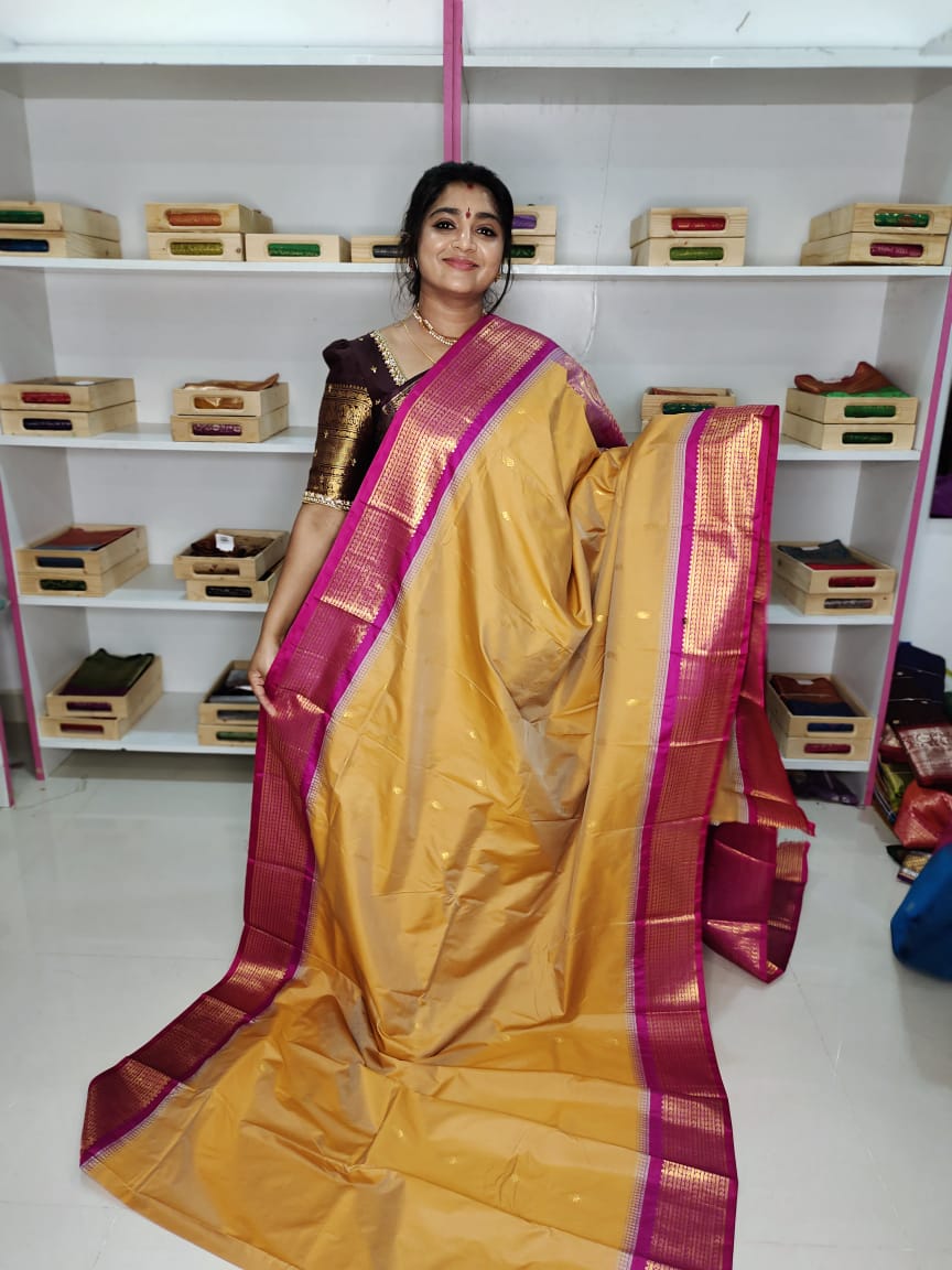 Ashadam sale gadwal silk saree