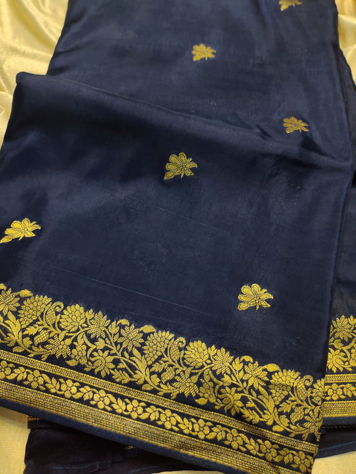 HO CREP 60% OFFER SAREES