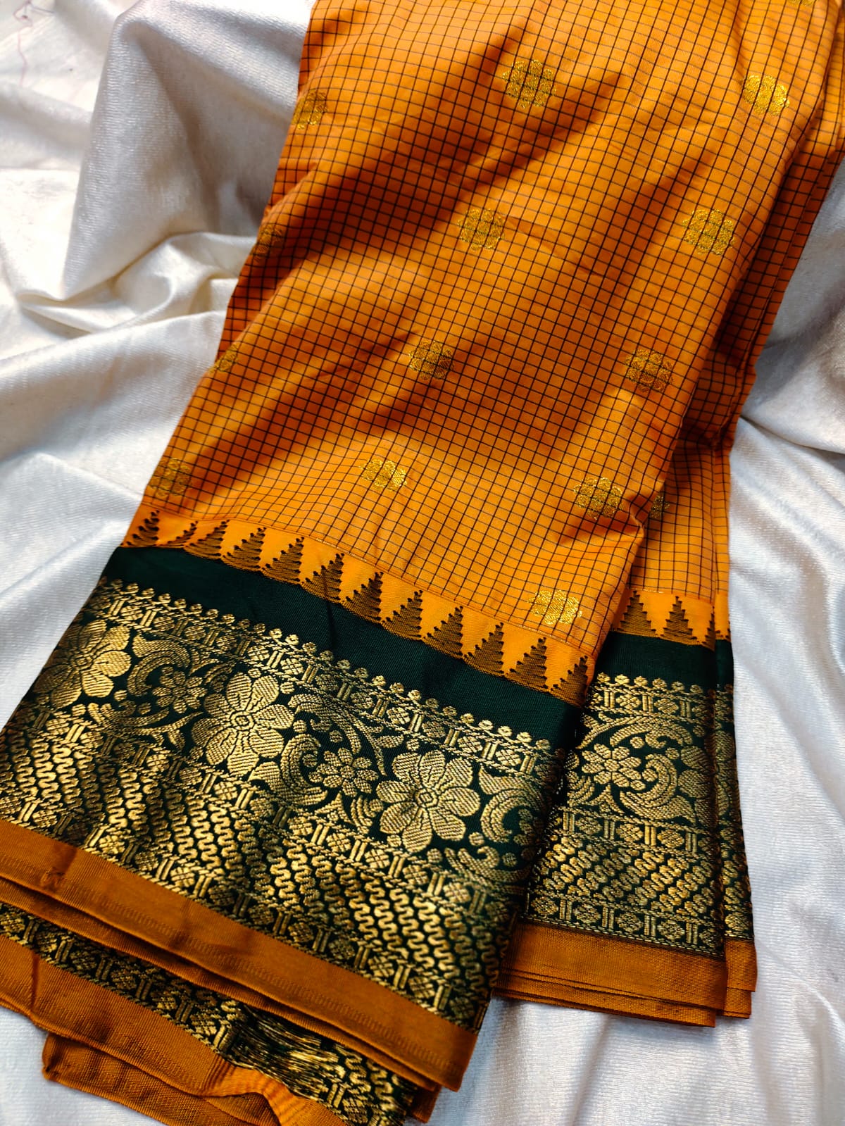 60% offer gadwal saree