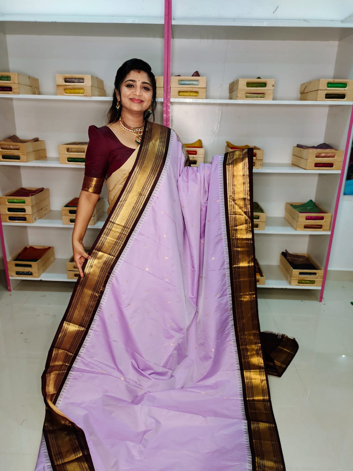 గద్వాల్ క్లియరెన్స్ సేల్