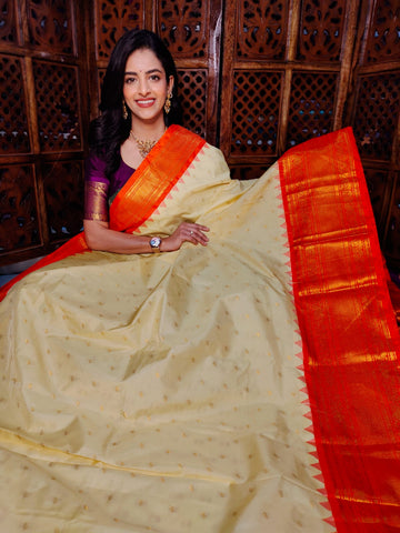 60% గద్వాల్ పట్టును అందిస్తున్నాయి