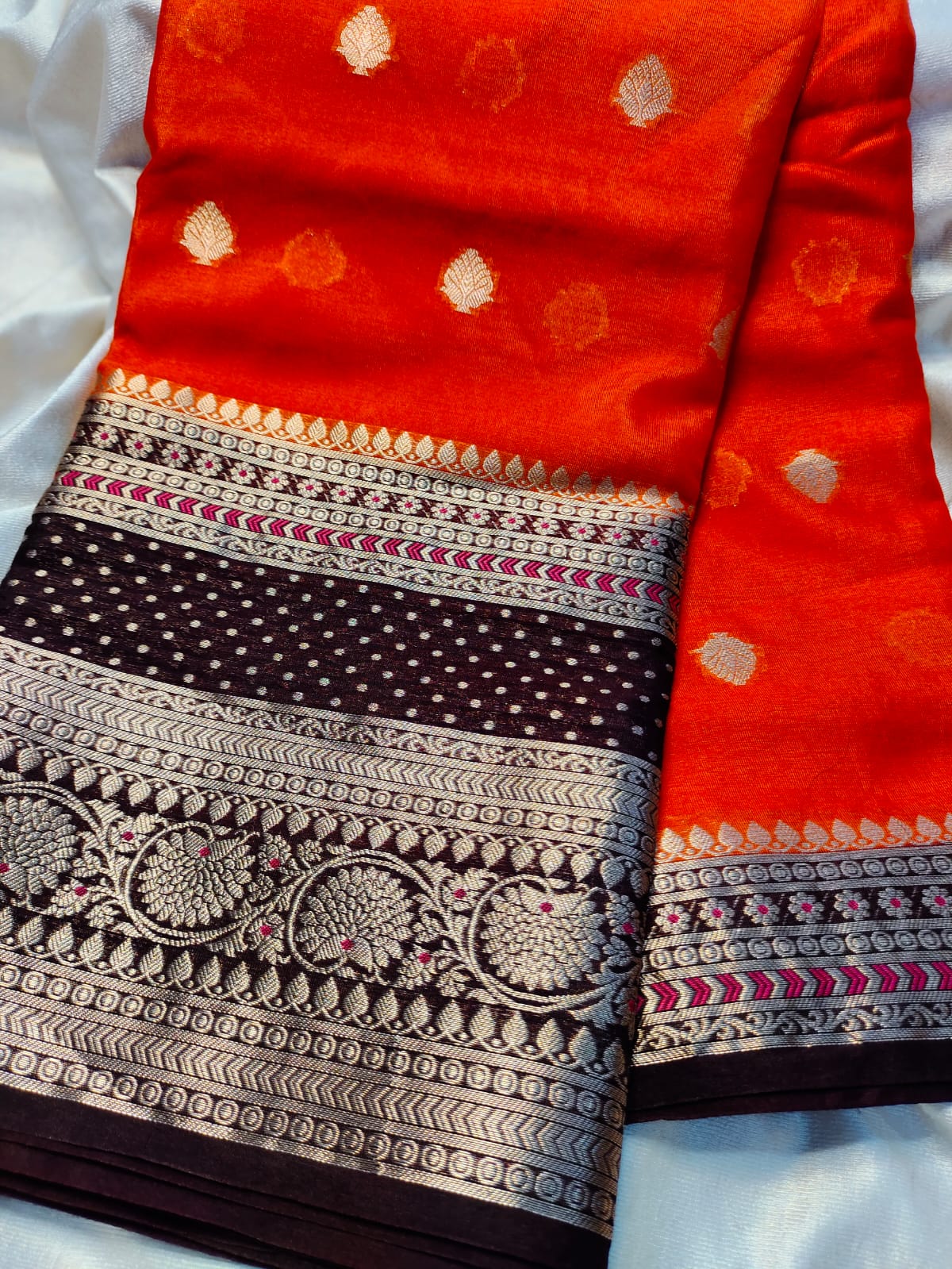 Sravanam sale