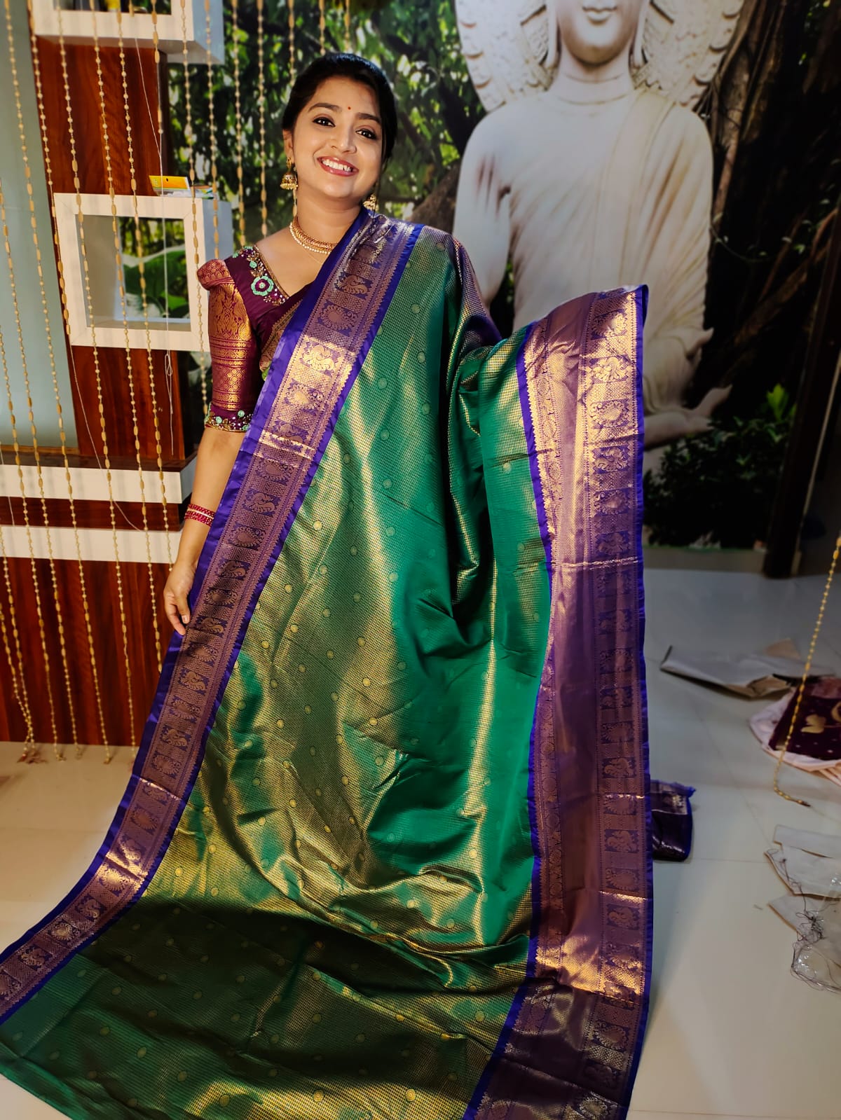 50% offer Valli gadwal