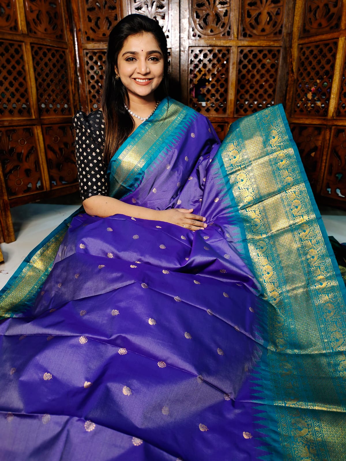 60% offer gadwal silk