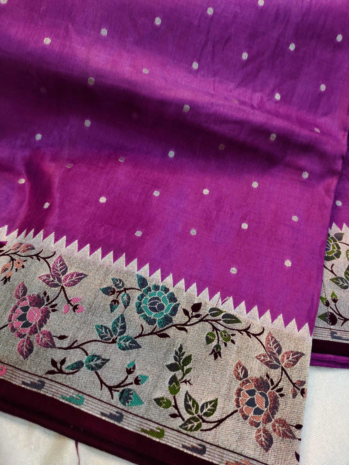 Premium Fancy sarees 60% off