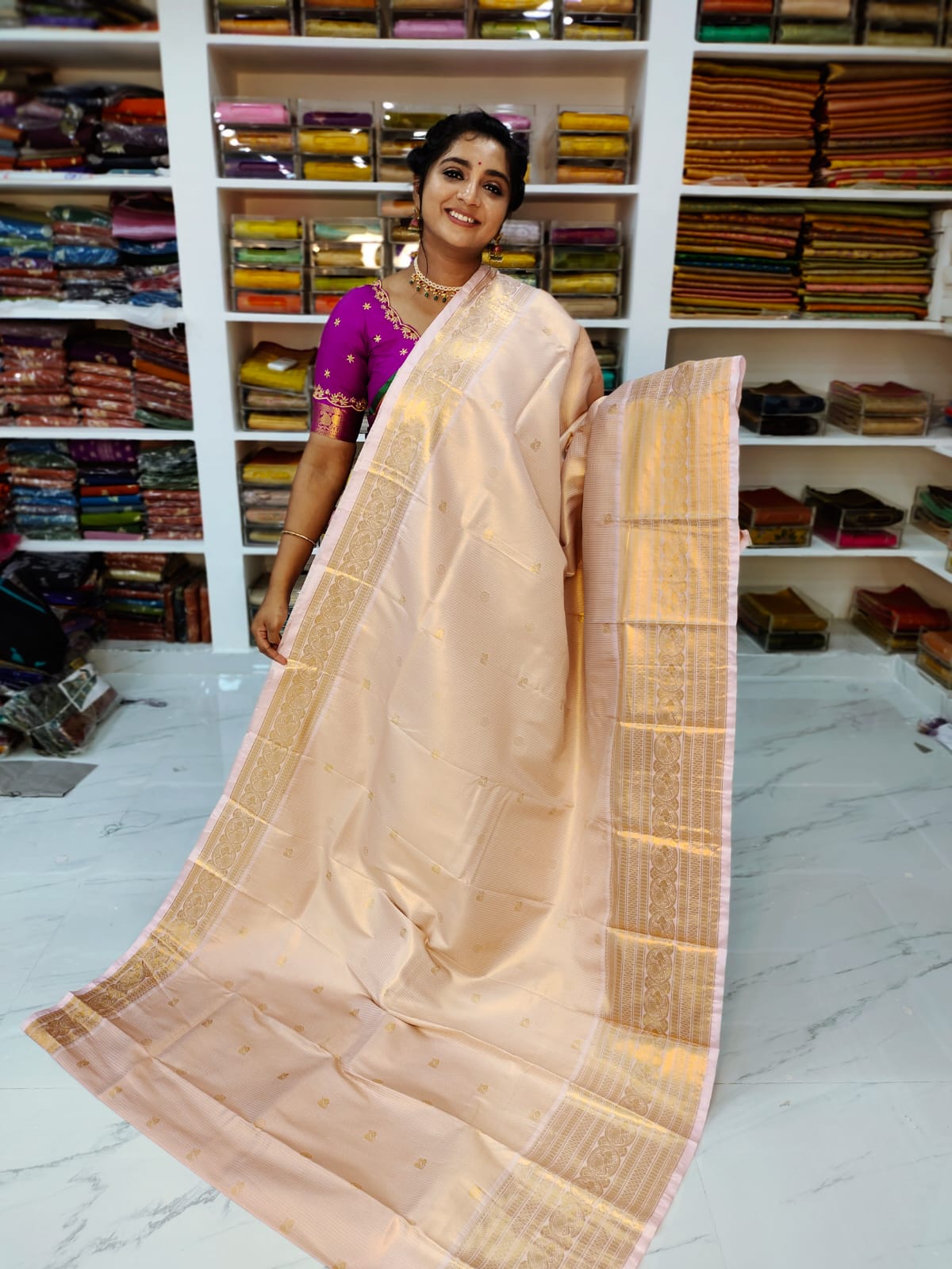 50% offer Valli gadwal