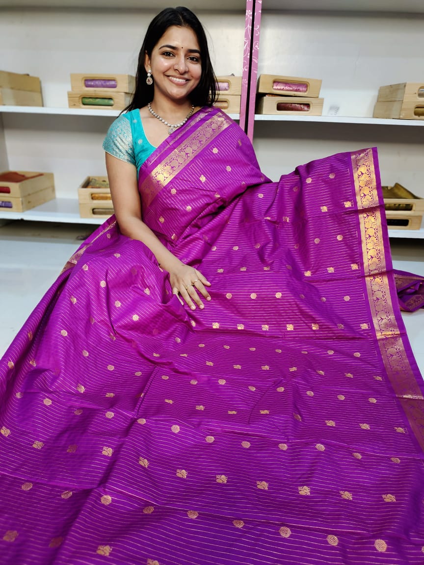 Gadwal offer sarees