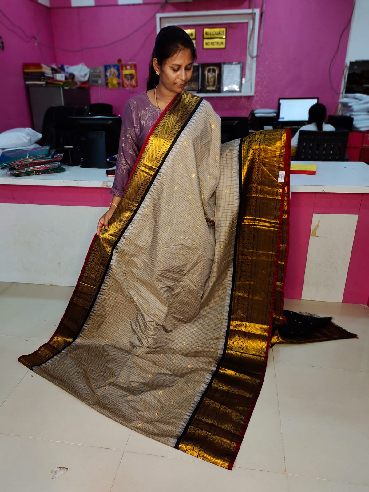 50% offer gadwal sale