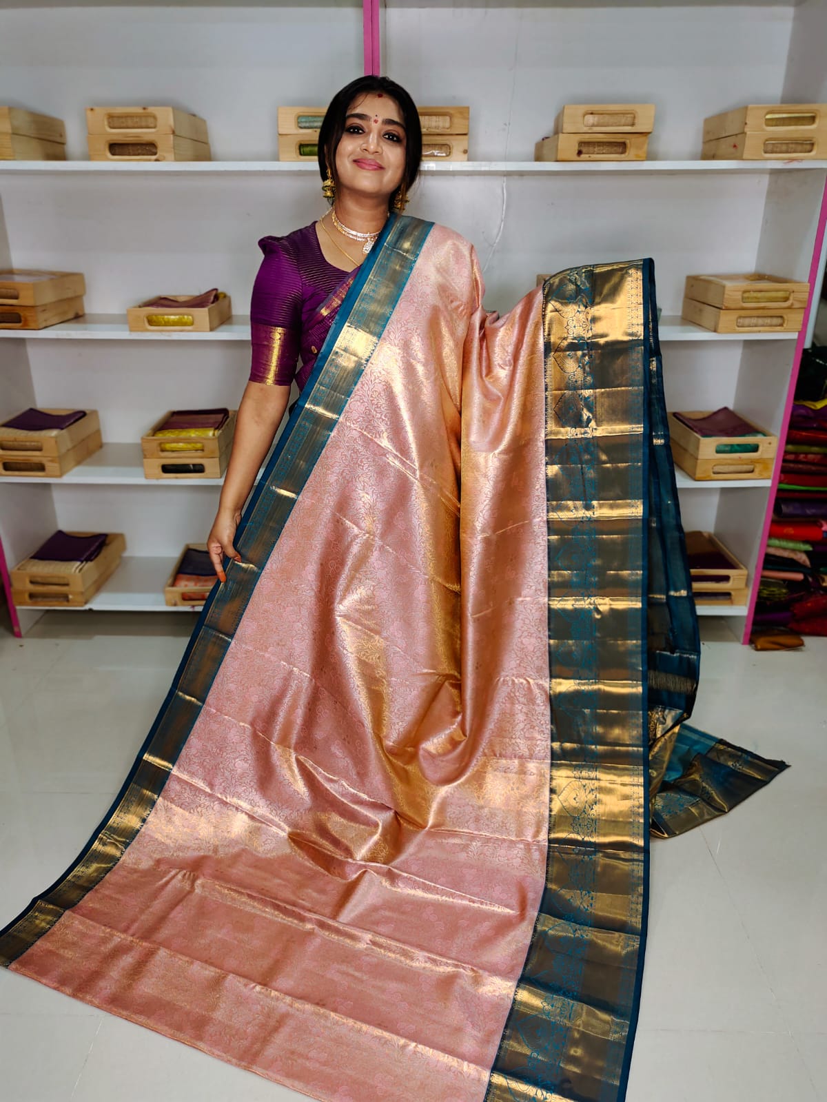 2వ వార్షికోత్సవ అమ్మకం