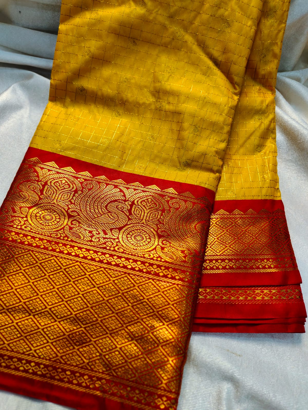 Vintage valli gadwal
