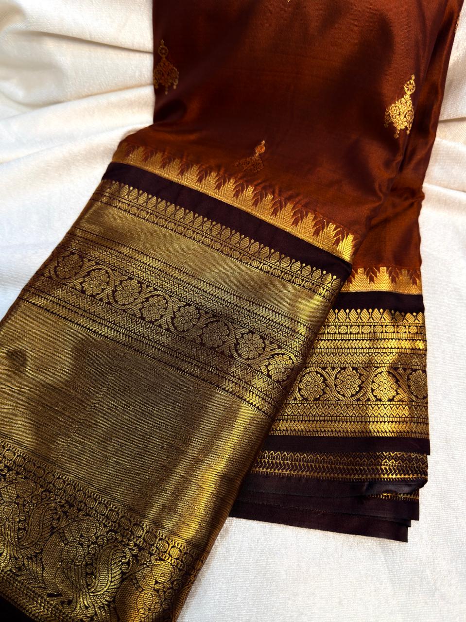 Gadwal sale 1599
