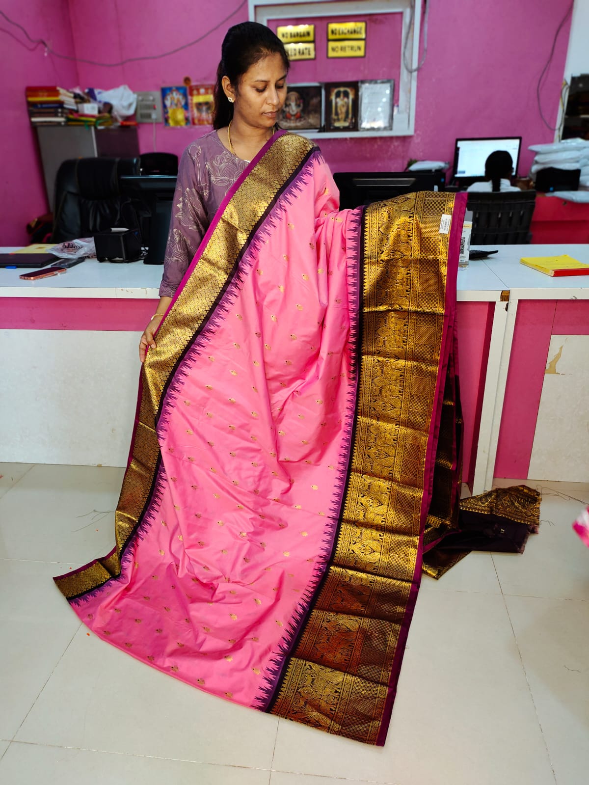 50% offer gadwal sale