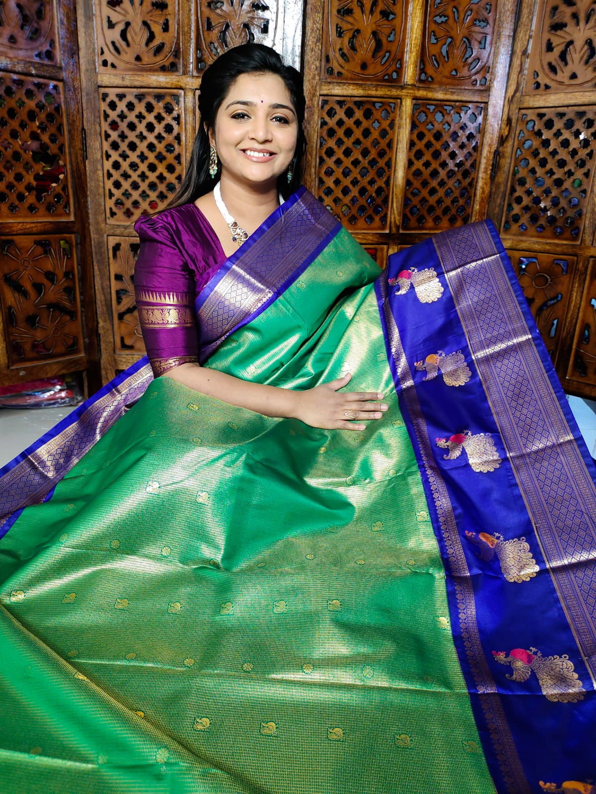 ప్రత్యేకమైన గద్వాల్