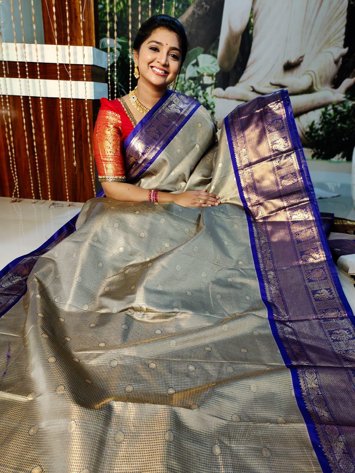 Valli gadwal 1day sale