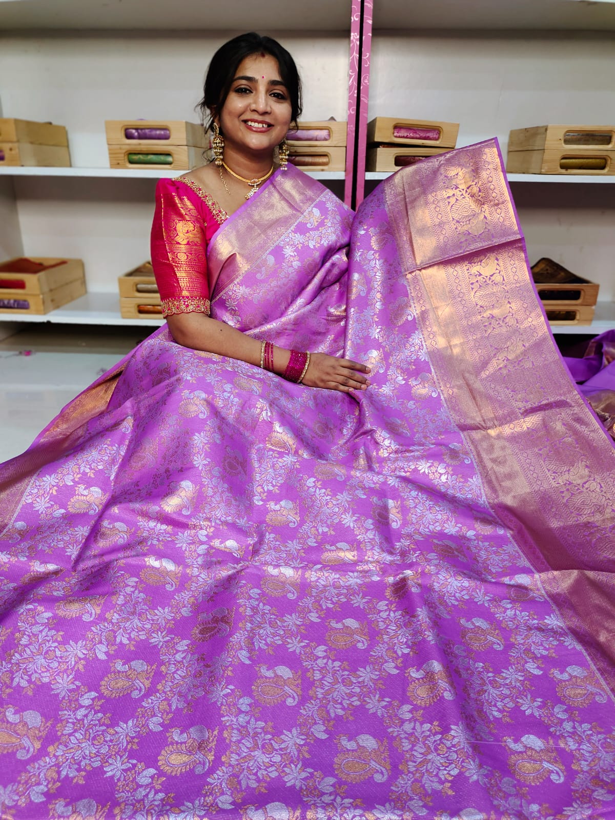 90% offer kanchi pattu collections