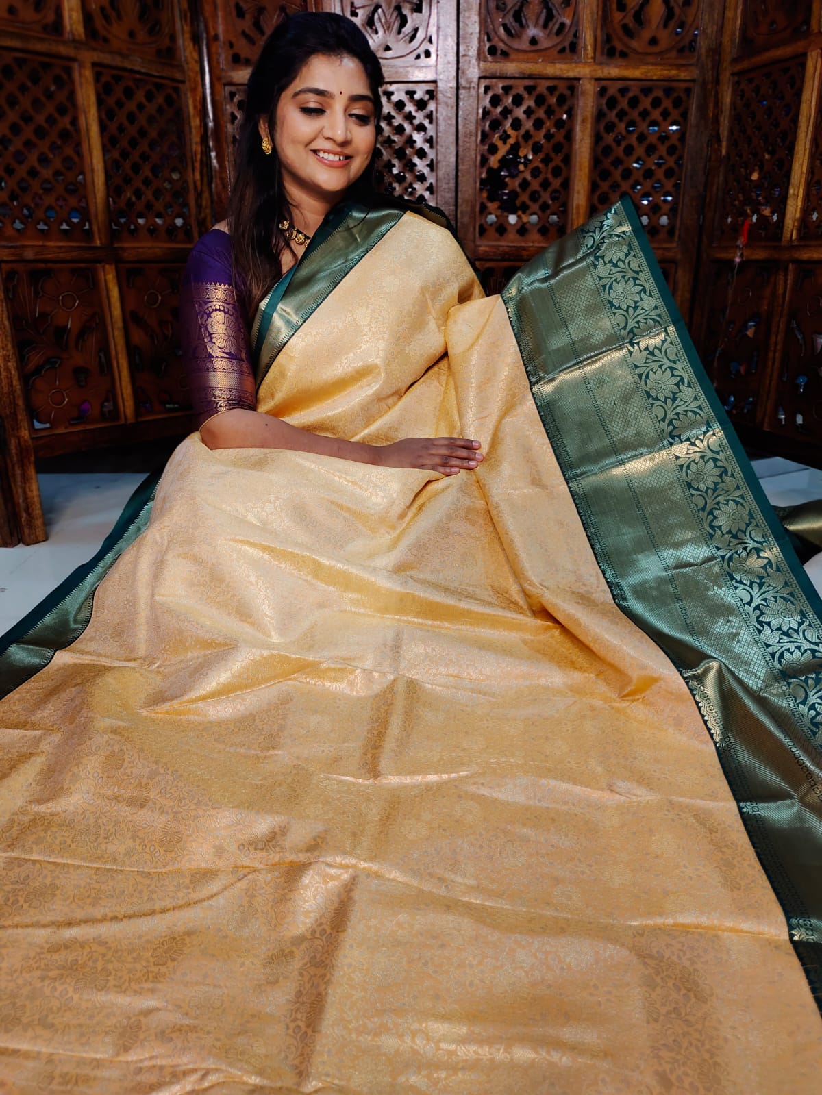 90% offer kanchi pattu collection