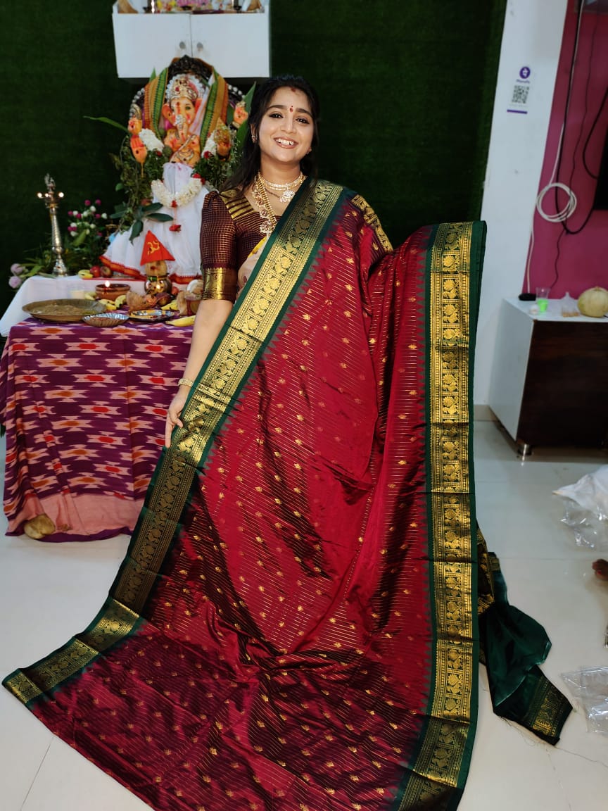 Vitange gadwal silk