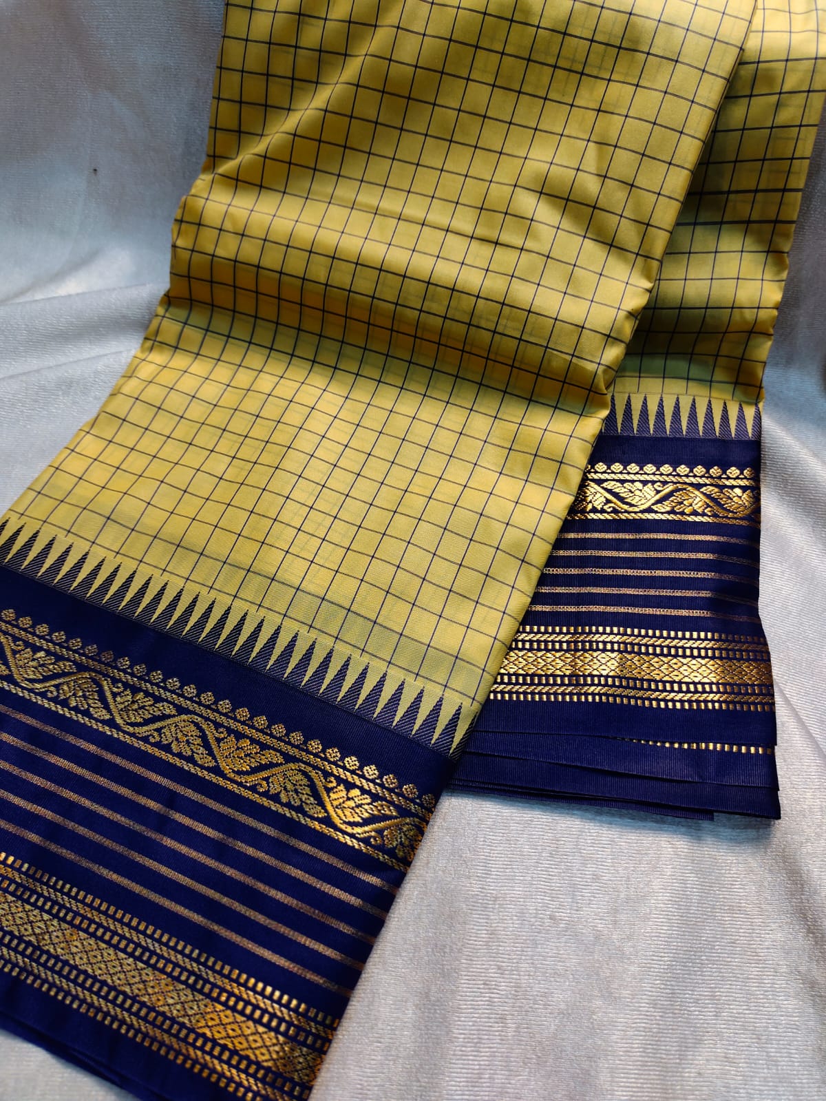Sravanam gadwal sale