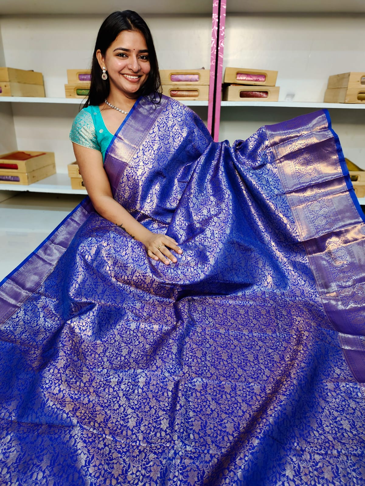90% offer kanchi pattu sarees