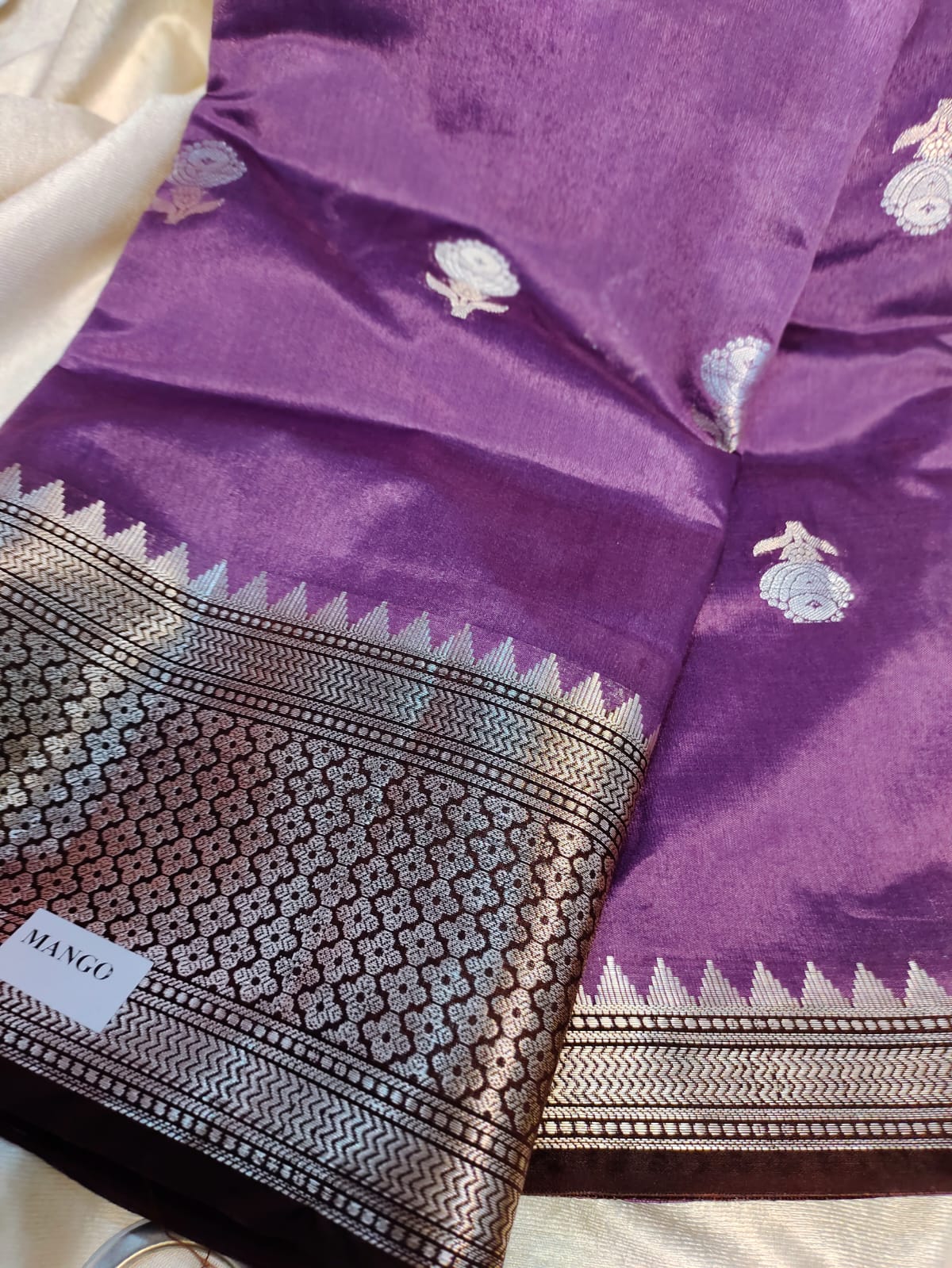 Mango silk