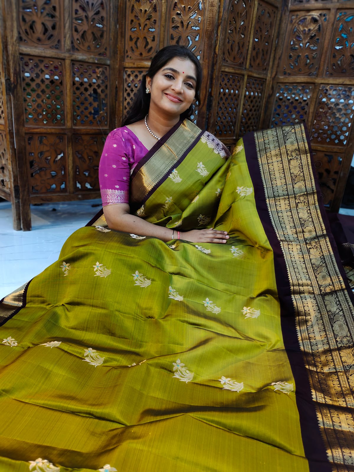 Kanchi pattu