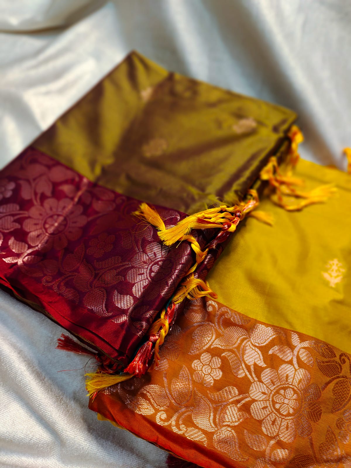 1+1 offer Uppada silk