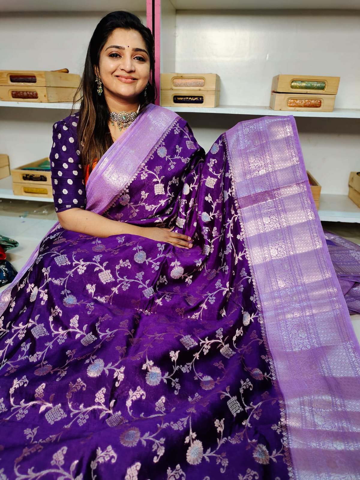 RM2200 ధర