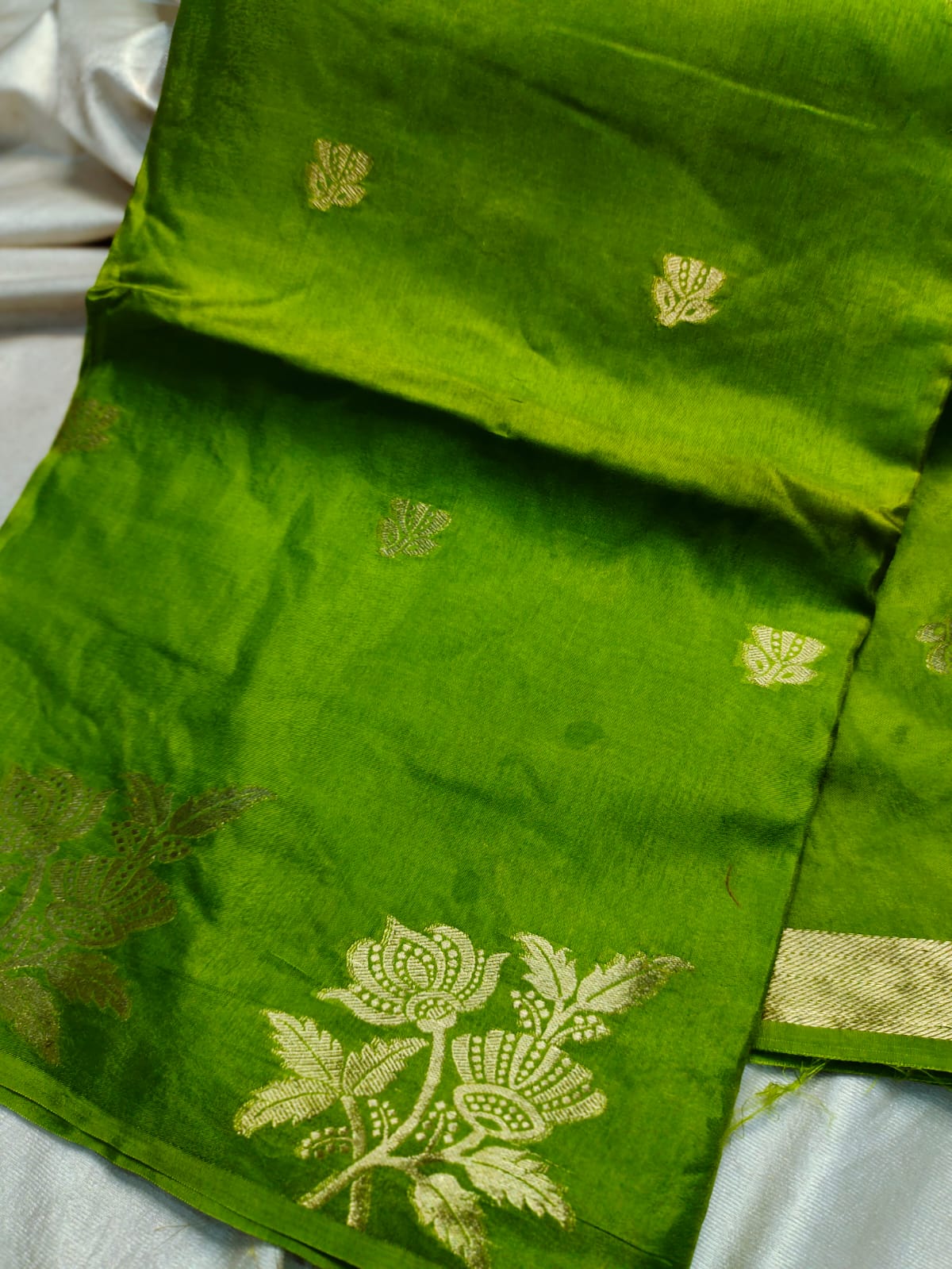 HO CREP 50% OFFER SAREES