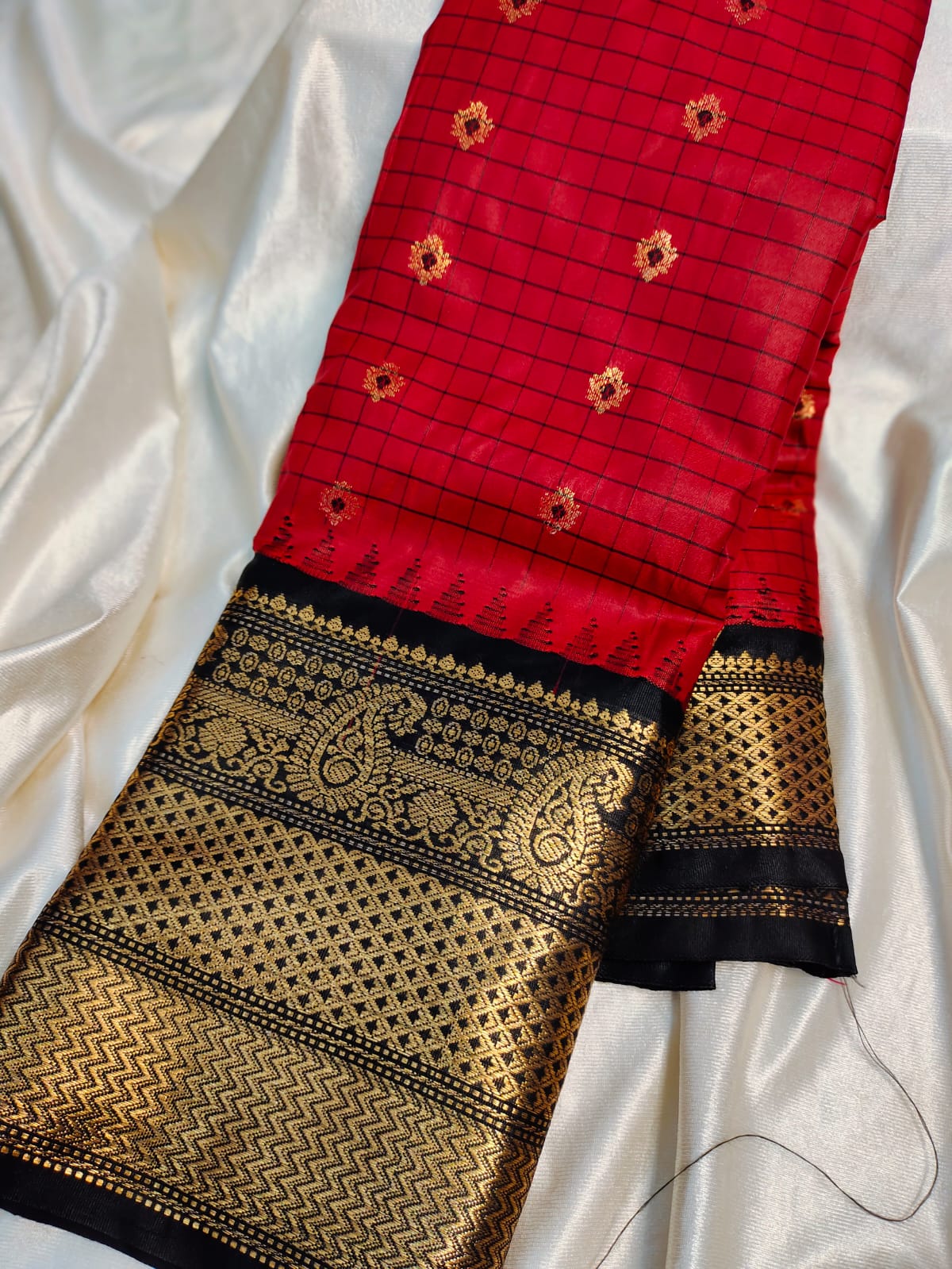 Primeme gadwal silk saree