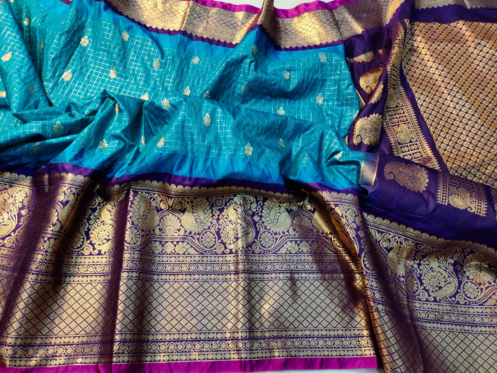 Vintage gadwal sarew