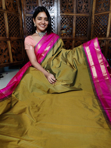 గద్వాల్ క్లియరెన్స్ సేల్