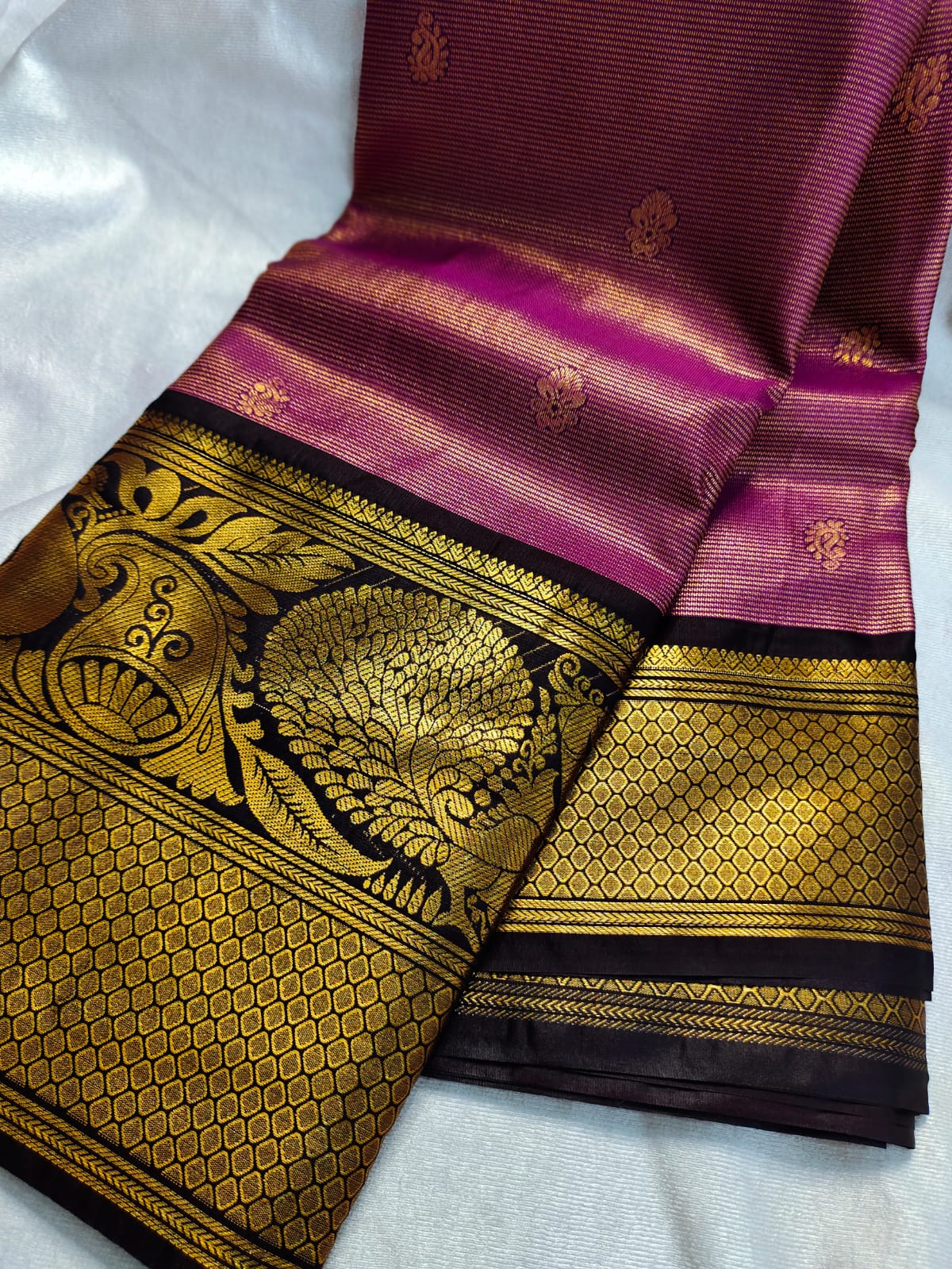 Vintage valli gadwal