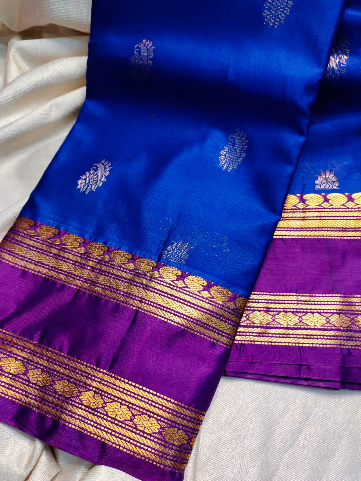 Gadwal sale