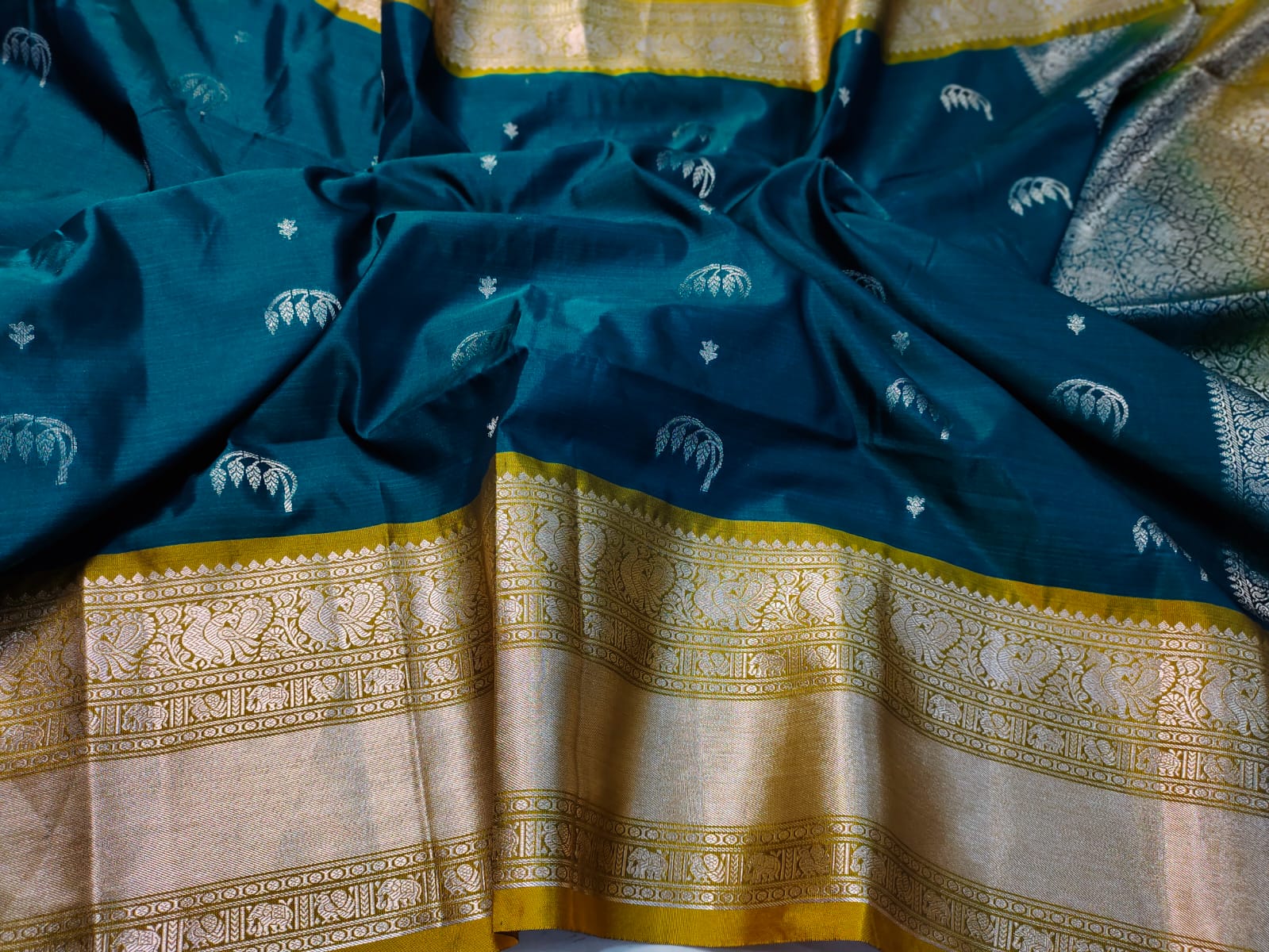 Primeme katan saree