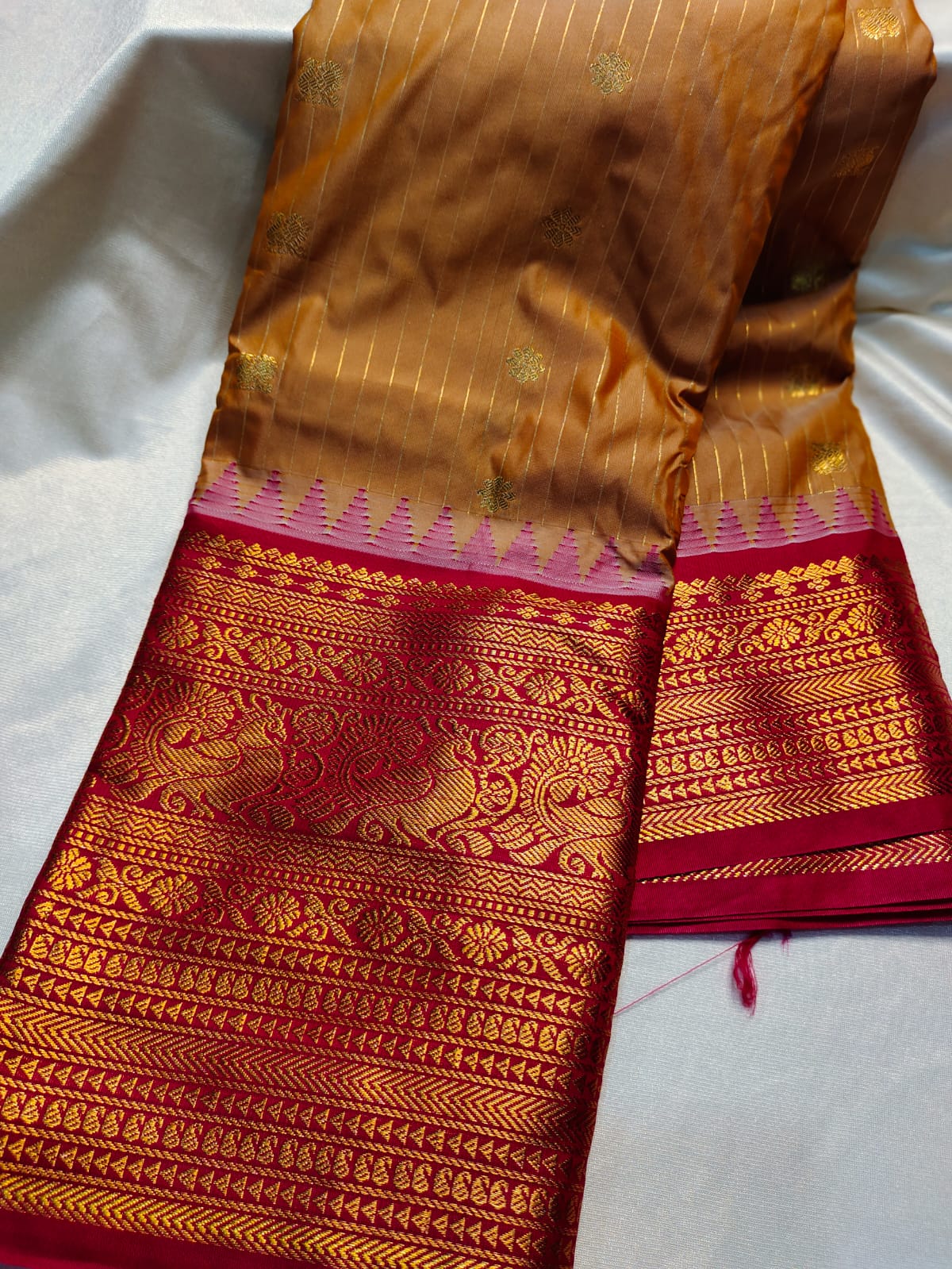 Sravanamasam gadwal silk