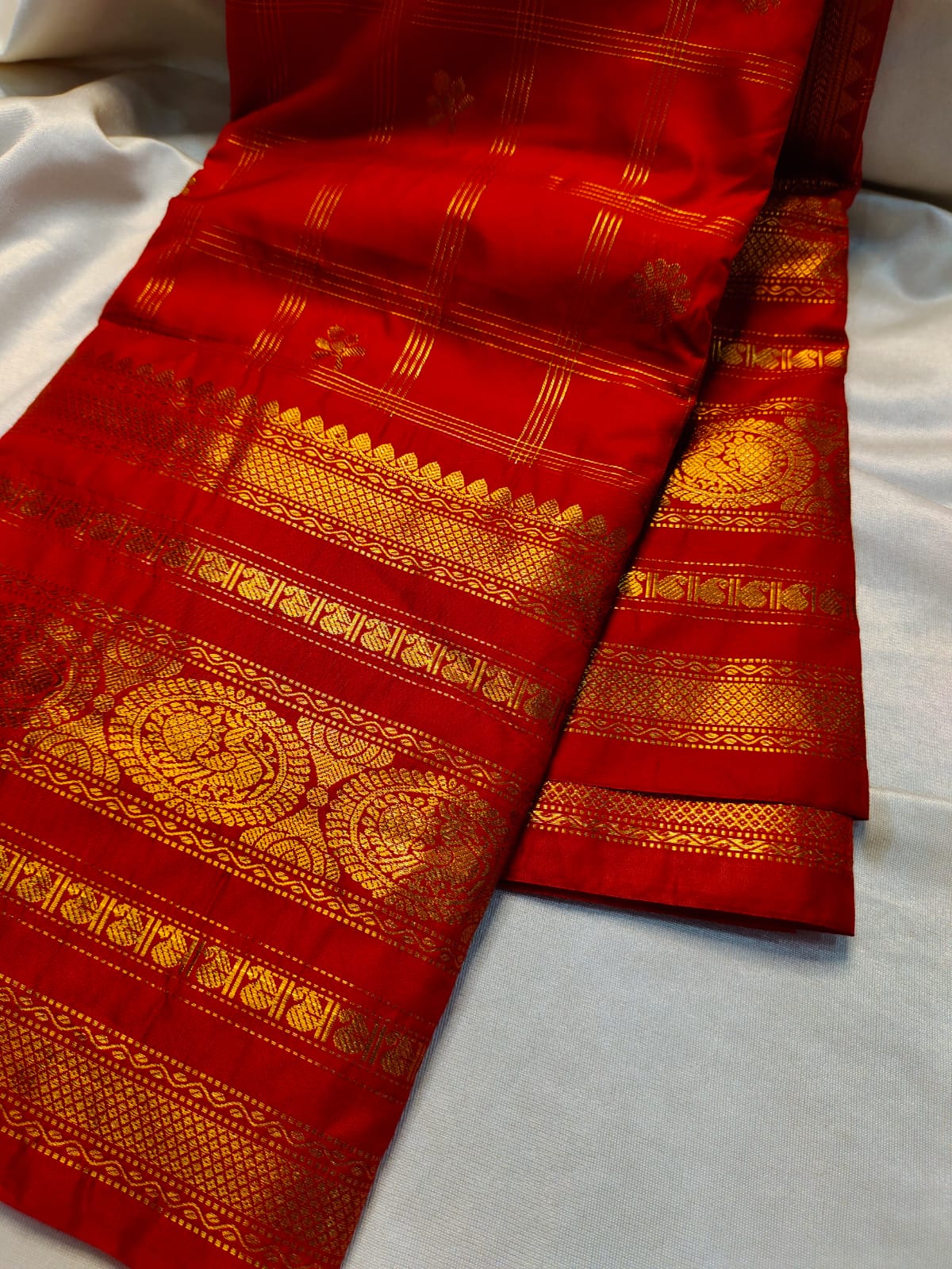 Vintage gadwal sarees