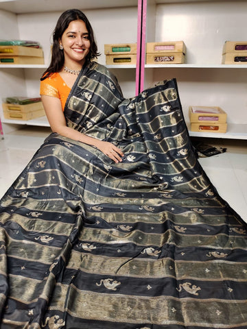 దీపావళికి చీరలు ఆఫర్ చేయండి